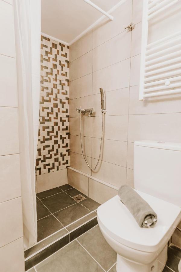 Weekend101 Apartment - Thessaloniki Centre Bagian luar foto