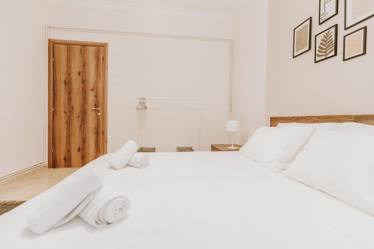 Weekend101 Apartment - Thessaloniki Centre Bagian luar foto